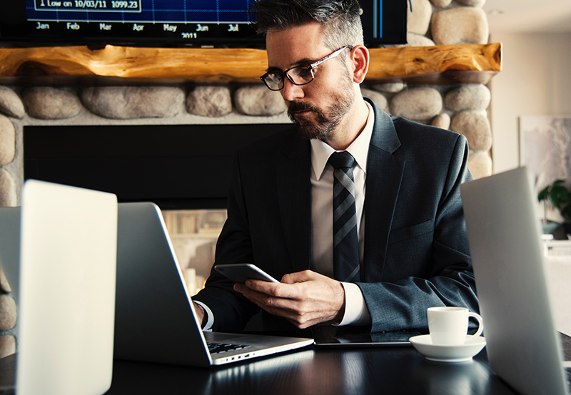 Businessman learning how to use LinkedIn for lead generation